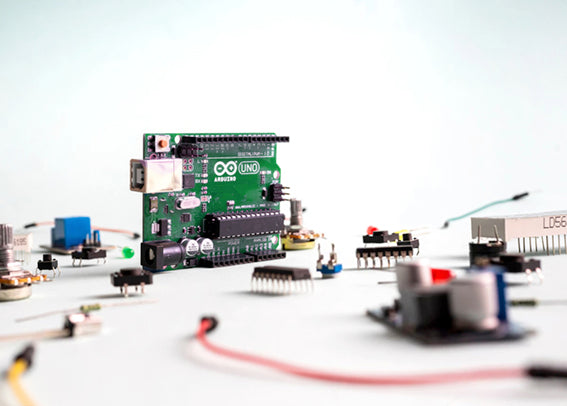 Bygg din egen smarte værstasjon med Arduino UNO R3