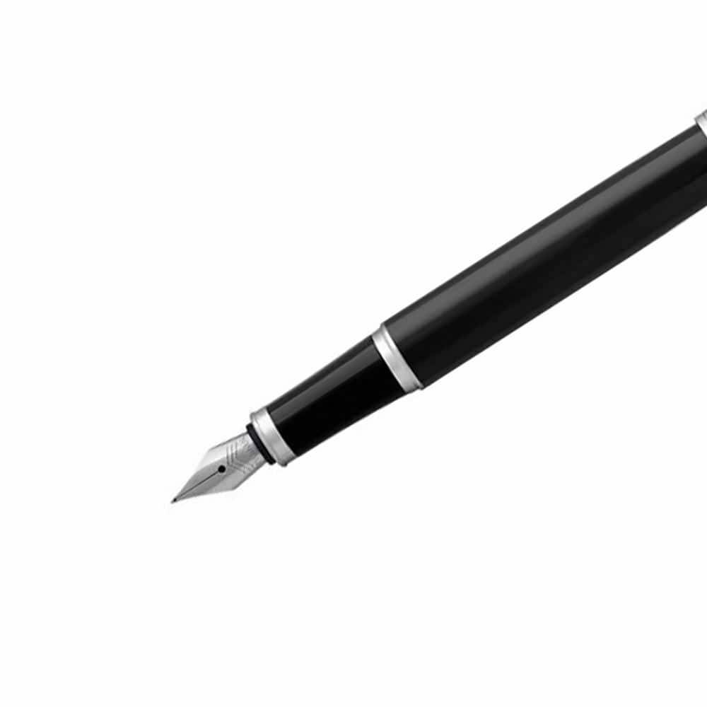 Parker Fyllepenn ‑ Sort design m/ sølv detaljer - Blått blekk
