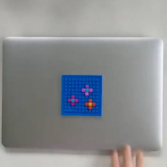 PIXIE CREW Mosaikkpanel med tape ‑ Rød sirkel